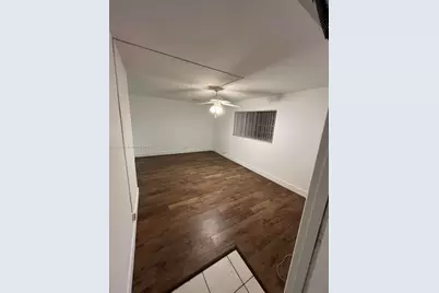 419 S Crescent Dr #2, Hollywood, FL 33021 - Photo 1