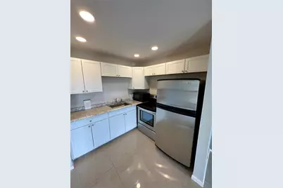 37 Brighton A #37, Boca Raton, FL 33434 - Photo 1