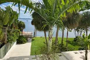 500 Bayview Dr, Sunny Isles Beach, FL 33160 - Photo 1