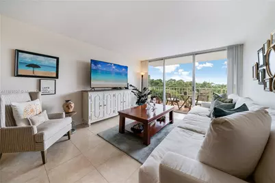 13120 SW 92nd Ave #B-419, Miami, FL 33176 - Photo 1