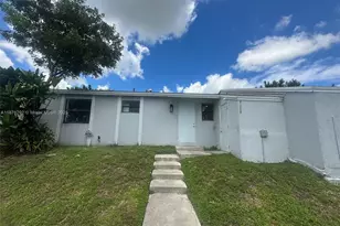 20856 Snapper Pl, Cutler Bay, FL 33189 - Photo 1