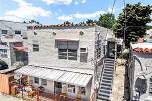 1011 SW 5th St, Miami, FL 33130 - Photo 1