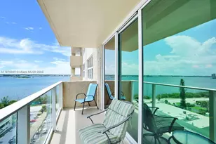 5440 N Ocean Dr, Riviera Beach, FL 33404 - Photo 1
