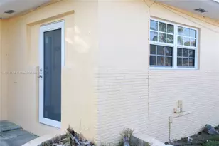 3458 Capri Dr, Fort Lauderdale, FL 33312 - Photo 1