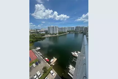 18081 Biscayne Blvd #1502-4, Aventura, FL 33160 - Photo 1
