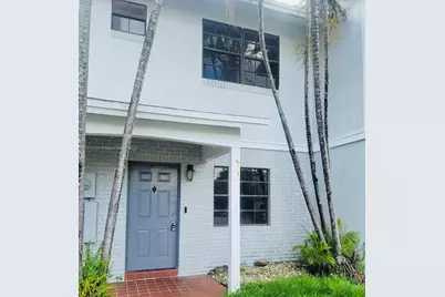 621 NW 104th Ave #621, Pembroke Pines, FL 33026 - Photo 1