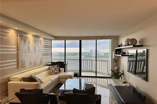 1000 Island Blvd, Aventura, FL 33160 - Photo 1