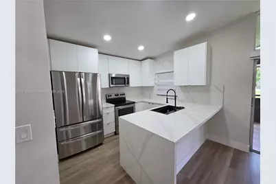 15798 Woodgate Ct #E, Sunrise, FL 33326 - Photo 1