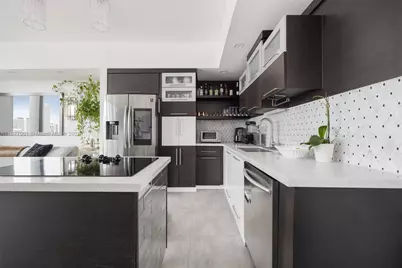 690 SW 1st Ct #PHI10, Miami, FL 33130 - Photo 1