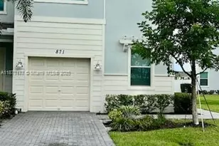 871 SE grovebush Ln, Port Saint Lucie, FL 34984 - Photo 1