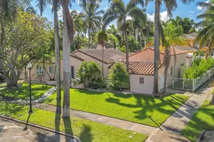 856 Tyler St, Hollywood, FL 33019 - Photo 1