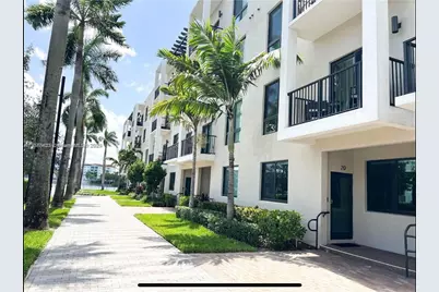 4640 NW 84th Ave #20, Doral, FL 33166 - Photo 1