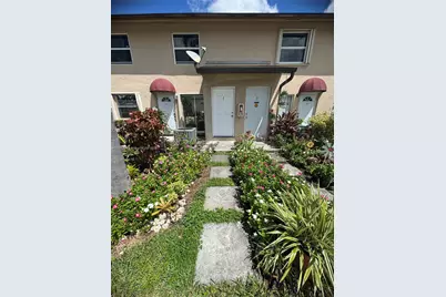 15250 SW 80th St #2, Miami, FL 33193 - Photo 1