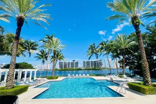 3235 NE 184th St, Aventura, FL 33160 - Photo 1