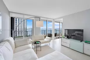 555 NE 15th St, Miami, FL 33132 - Photo 1