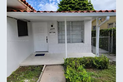 3375 SW 28th St #3375, Miami, FL 33133 - Photo 1