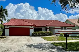 1101 NW 162nd Ave, Pembroke Pines, FL 33028 - Photo 1