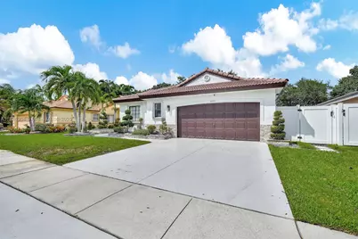 16255 SW 2nd Dr, Pembroke Pines, FL 33027 - Photo 1