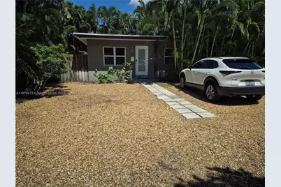 67 NE 25th St #1, Wilton Manors, FL 33305 - Photo 1