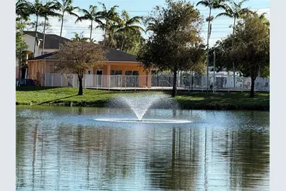 3670 N 56th Ave #705, Hollywood, FL 33021 - Photo 1