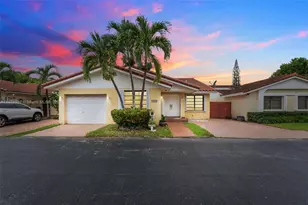 7480 SW 114th Pl, Miami, FL 33173 - Photo 1