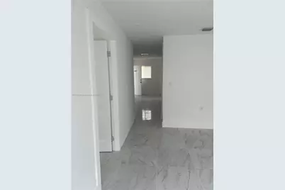 2750 Palm Ave #202, Hialeah, FL 33010 - Photo 1