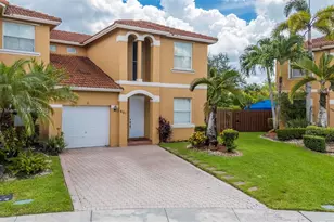 801 NW 134th Ave, Pembroke Pines, FL 33028 - Photo 1