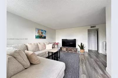 1801 S Treasure Dr #404, North Bay Village, FL 33141 - Photo 1