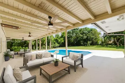 17701 SW 93rd Ave, Palmetto Bay, FL 33157 - Photo 1