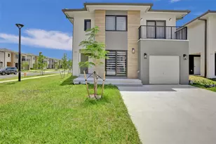 103 NW 10th Pl, Florida City, FL 33034 - Photo 1