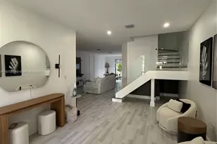 10409 W 32nd Ln, Hialeah, FL 33018 - Photo 1