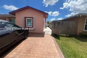 11012 SW 162nd Terrace, Miami, FL 33157 - Photo 1