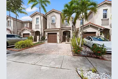 978 SW 154th Ct, Miami, FL 33194 - Photo 1