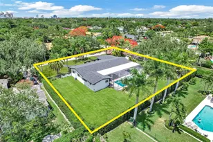 7400 SW 114th St, Pinecrest, FL 33156 - Photo 1