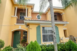 983 NE 42nd Pl, Homestead, FL 33033 - Photo 1