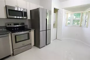 3395 NE 9th Dr, Homestead, FL 33033 - Photo 1