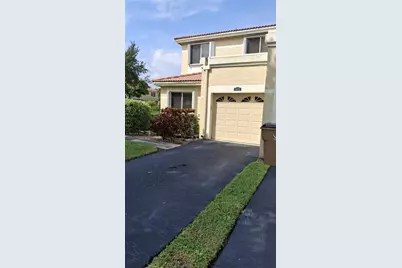 671 Deer Creek Corona Way #671, Deerfield Beach, FL 33442 - Photo 1