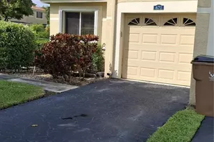 671 Deer Creek Corona Way, Deerfield Beach, FL 33442 - Photo 1