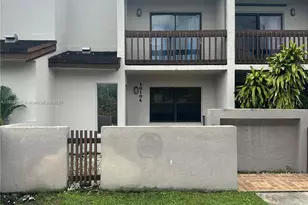 10104 NW 41st St, Doral, FL 33178 - Photo 1