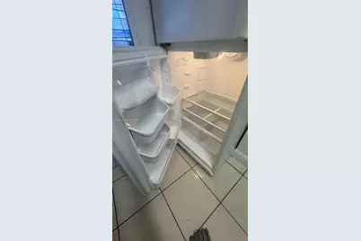 890 NW 45th Ave #39, Miami, FL 33126 - Photo 1