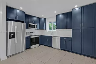 136 NW 6th Ave #2, Hallandale Beach, FL 33009 - Photo 1