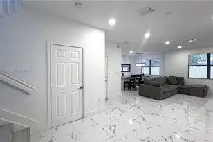 10117 W 32nd Ln, Hialeah, FL 33018 - Photo 1