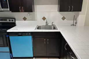 7901 S Colony Cir S, Tamarac, FL 33321 - Photo 1