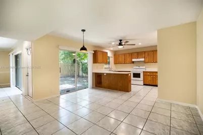 8209 SW 24th St #19C, North Lauderdale, FL 33068 - Photo 1