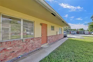 771 NW 42nd St, Oakland Park, FL 33309 - Photo 1
