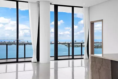 480 NE 31st St #PH5204, Miami, FL 33137 - Photo 1