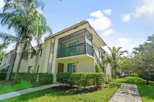 410 Lakeview Dr, Weston, FL 33326 - Photo 1