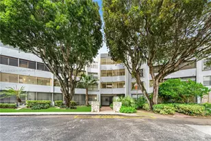 10852 N Kendall Dr, Miami, FL 33176 - Photo 1