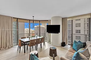 55 SW 9th St, Miami, FL 33130 - Photo 1