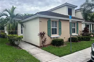 946 NE 42nd Terrace, Homestead, FL 33033 - Photo 1